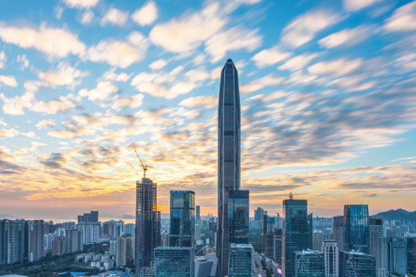 2021年全国金融中心综合竞争力排行，上海稳居第一，北京超越深圳八上地理书