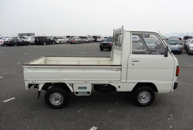 本田双缸小货车居然还是四轮驱动