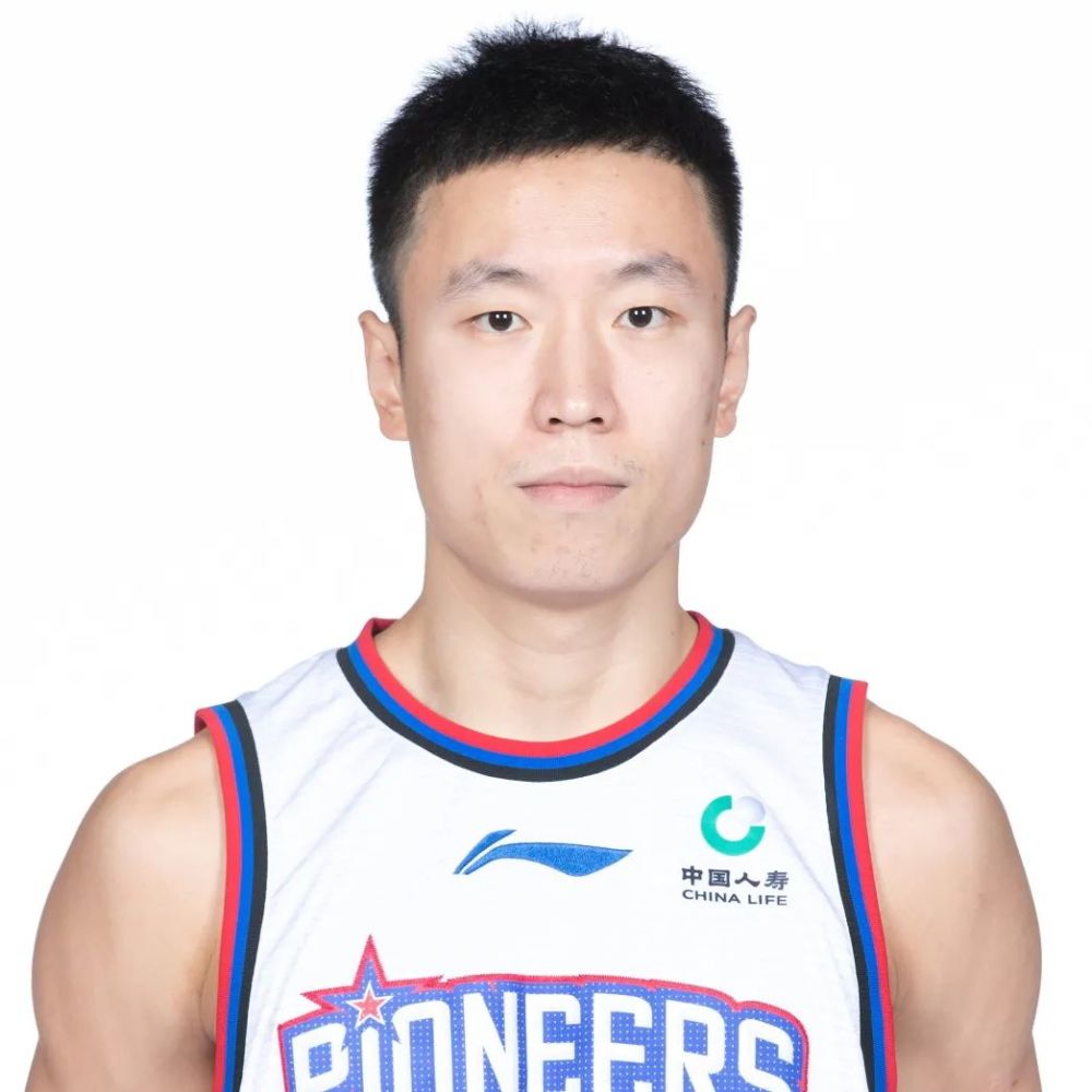 年—至今效力时间:田 野征战cba的第二个赛季,申屠骏各项数据均有提高