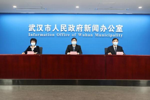 2022年武汉市新冠肺炎疫情防控工作新闻发布会上,硚口区人民政府副