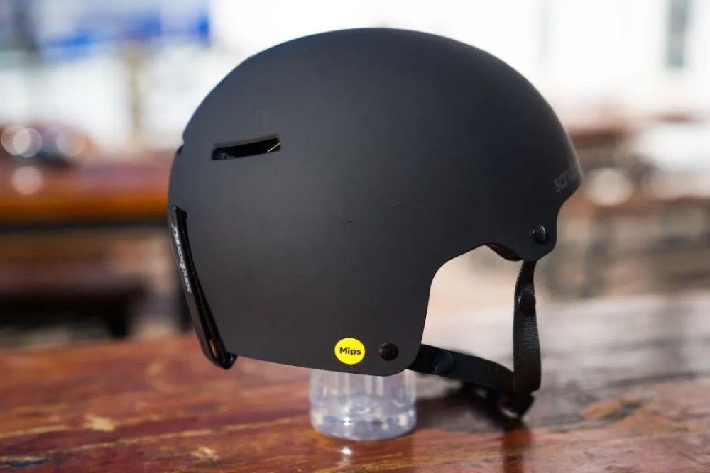 滑手测评2223雪季sandbox头盔产品