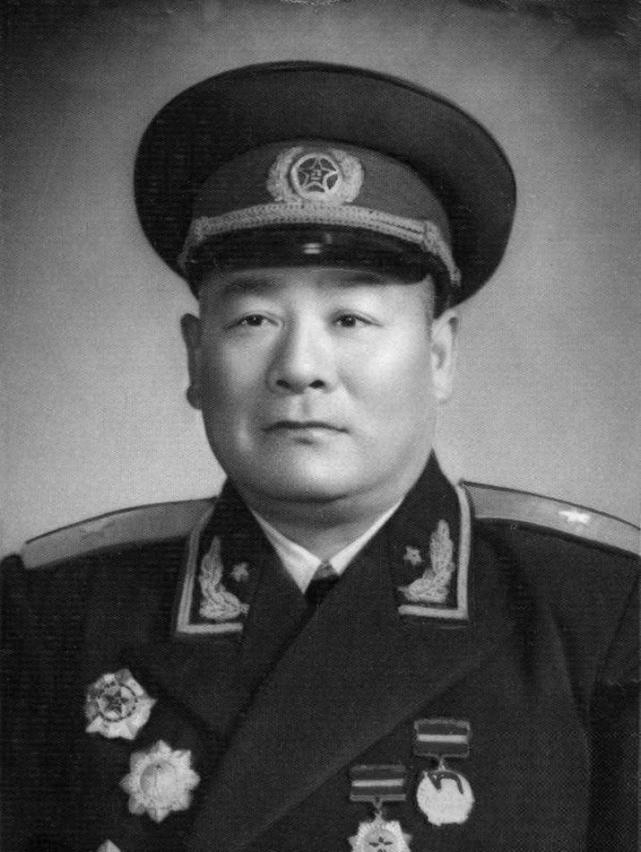 五位河北籍开国将领,新中国建立前曾任军区司令员,一人是百岁中将