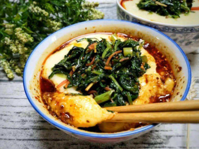 嘿尝个来咱青海的搅团就香啊