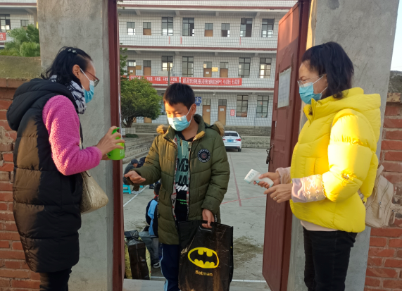 竹园镇第三小学巡检司镇明德小学弥勒一中弥勒二中弥勒三中弥勒四中2