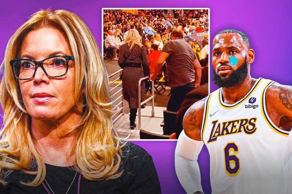 根据nbacentral 报道称,现场湖人球迷已经开始高呼:珍妮巴斯受够了!