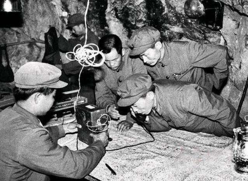 在军区前指的追问下,关豁明才同意150师发出报告448团人员失散和各团