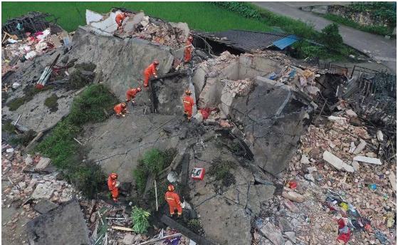 印尼地震致最少11人死亡,暂无海啸风险