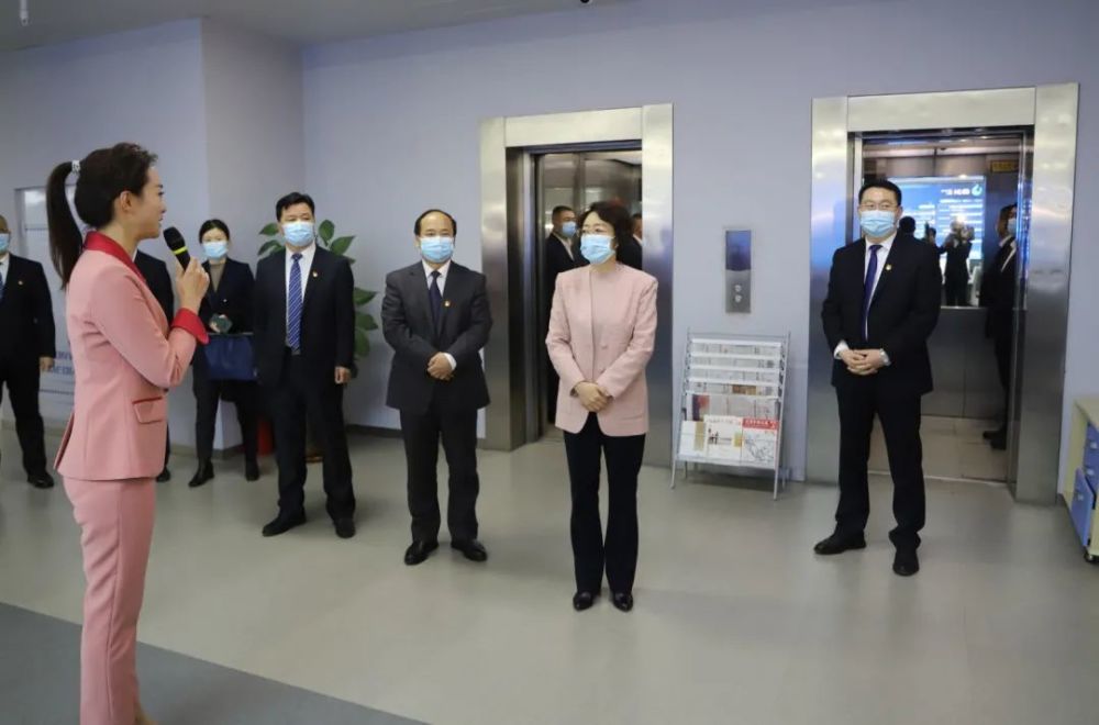 德州市委常委宣传部部长祁小青到德州市广播电视台调研