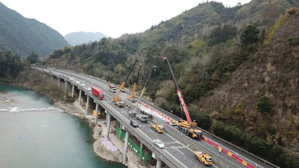 诸永高速风景图片