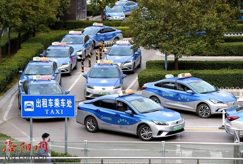 洛阳中心城区出租车正式调价_腾讯新闻