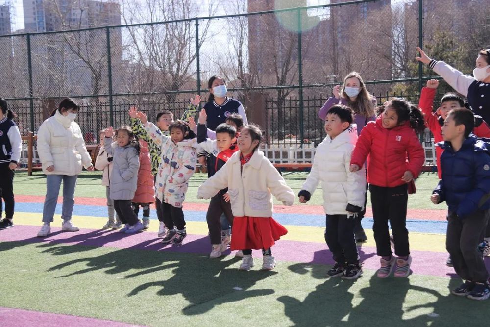 一起向未來共燃冬奧夢力邁幼兒園開展冬奧會主題教育活動