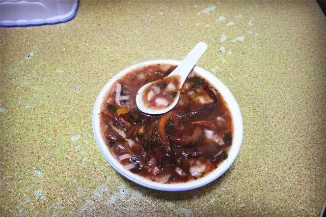 管阳美之美食泥鳅面