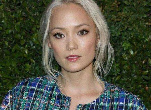 她是三国混血儿是复联4唯一亚裔演员长相被赞高级脸