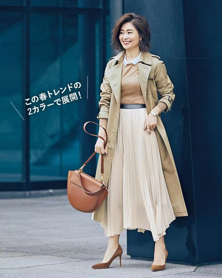 这位日本女人太会穿了,年过50岁,靠着优雅穿搭,看着显年轻10岁插图8