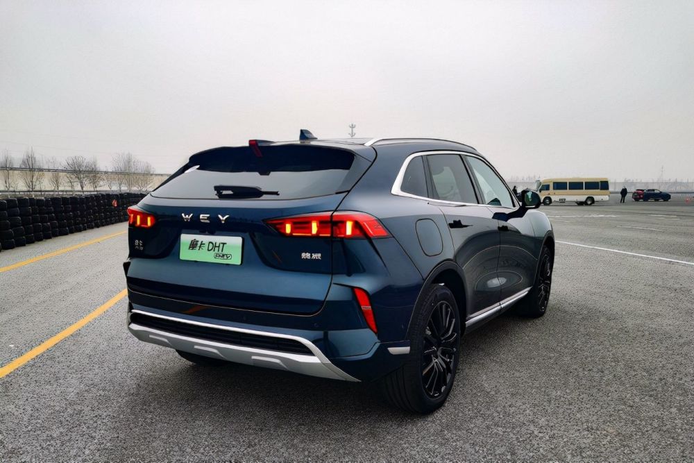 售价295万元起魏牌摩卡dhphev正式上市