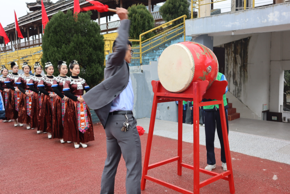 【教育】百日誓师擂战鼓 吹响梦想冲锋号——从江一中2022届举行高考