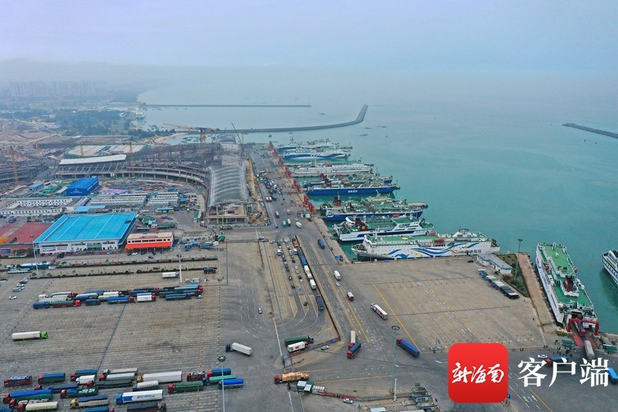 组图大雾减弱海口新海港秀英港已恢复通航