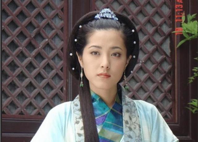 随后,郭老先生执意要将自己的女儿郭宁莲嫁给对方.