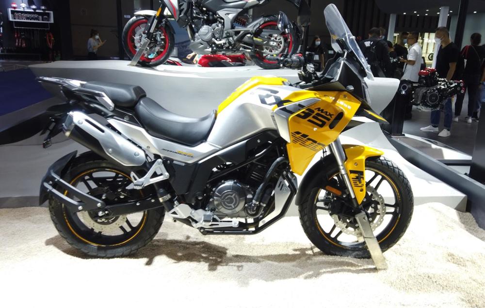 国产400cc休旅摩托新标杆赛科龙rx401车型解读