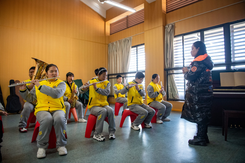 小学体育教案简写_教案模板小学体育课_小学体育教案模板范文