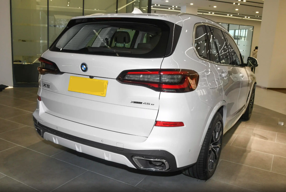 比轿车更具代表性宝马x5phev插电混动油耗22l