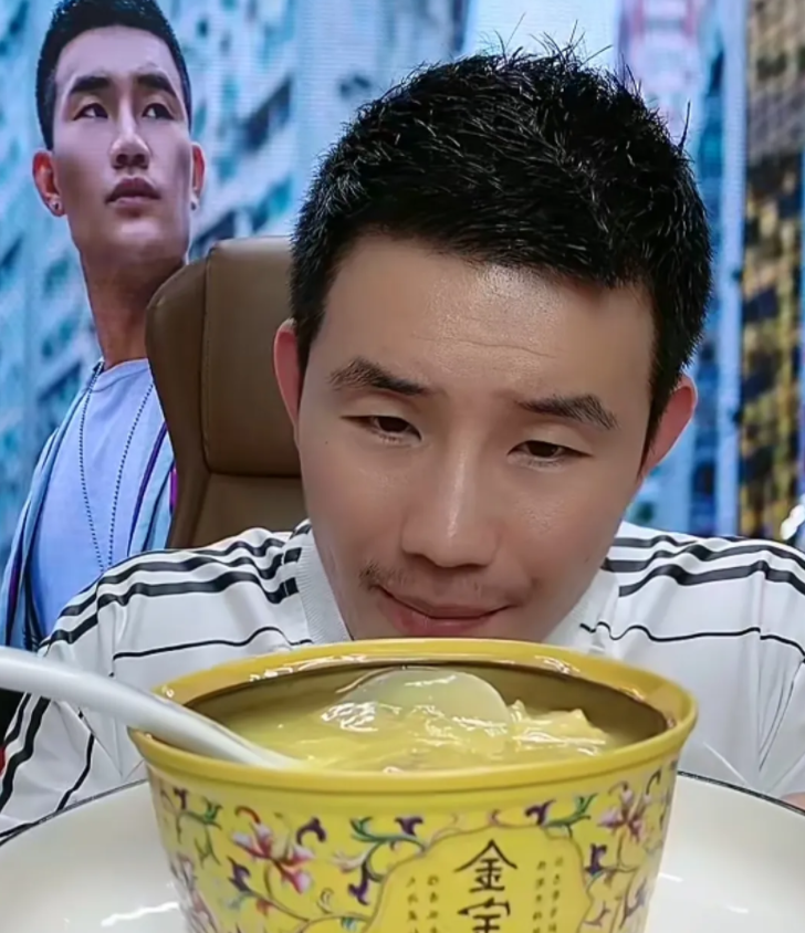 今年刚过去三个月潘子和嘎子又联手忽悠粉丝套路都一样