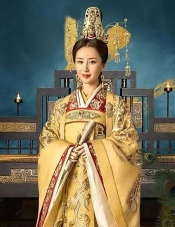 李世民攻克洛阳,长孙皇后祖宅惊现无名骸骨,作出回答