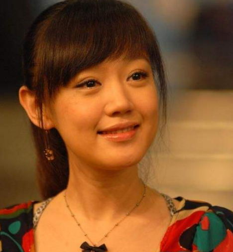 曝薛佳凝退圈原因,并非因为胡歌?做演员太被动_腾讯新闻