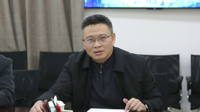 县委书记尹哲调研在建项目时强调:咬定目标 迎难而上 全力全速推进