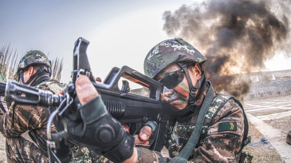 磨砺战斗意志一组高清大图直击演训场