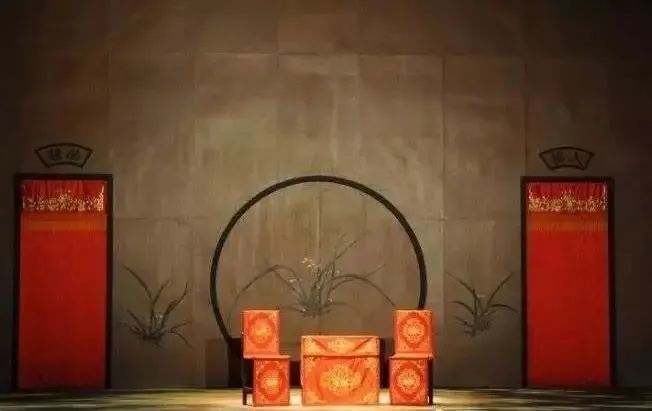 这两个物件在戏曲舞台竟能化万物 腾讯新闻