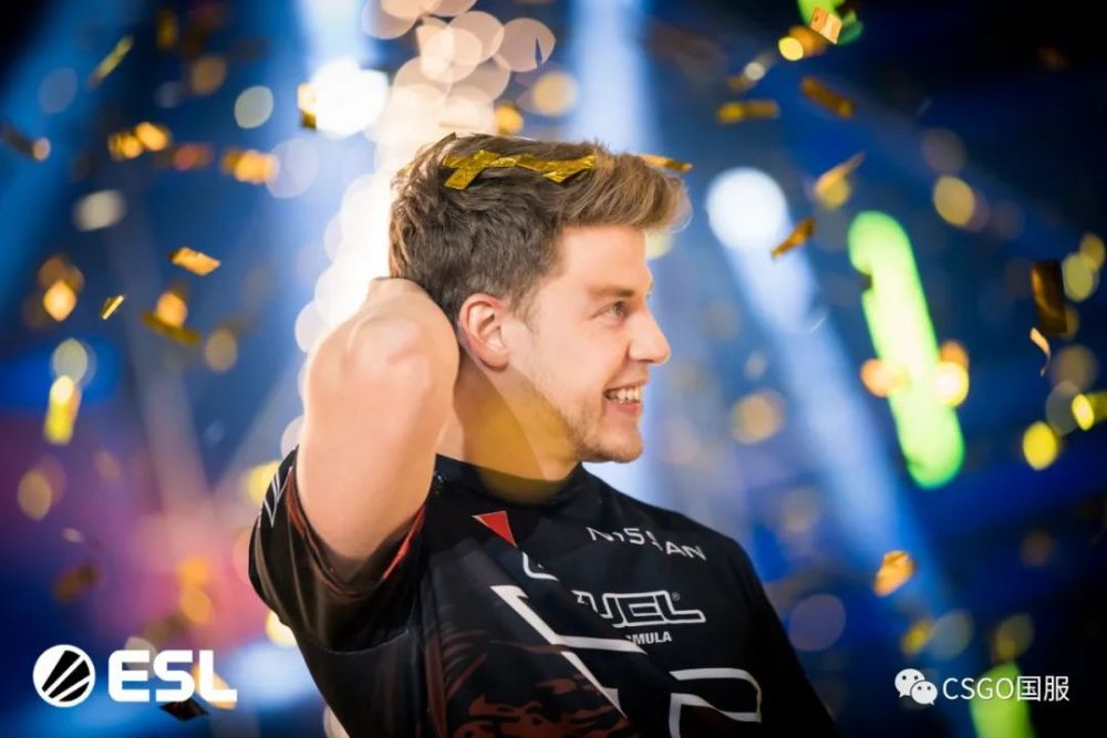 csgo选手二月红黑榜faze与g2共七人上榜