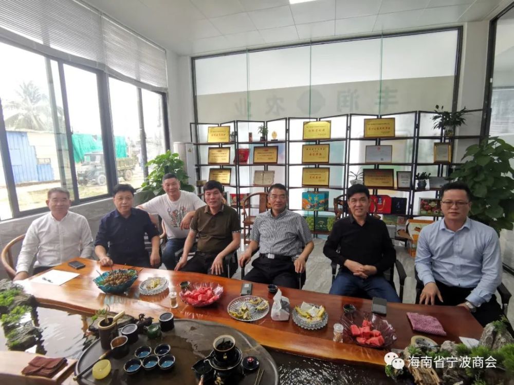 秘书长印可平陪同三亚榆林基地政委何永明少将前往陵水唐渭飞会长企业
