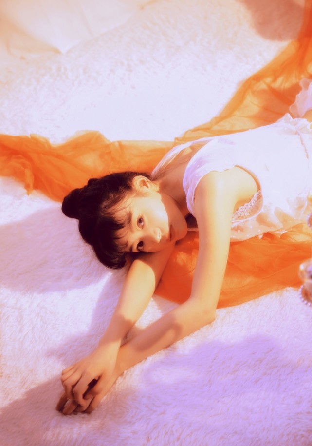 武汉模特通告# #模卡制作#接单通告: 人像创作简介:本人身高162cm