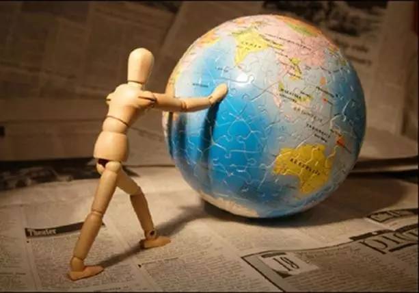 如果把浮力与自由落体加速度放到一起来研究 会有意想不到的结果 腾讯新闻