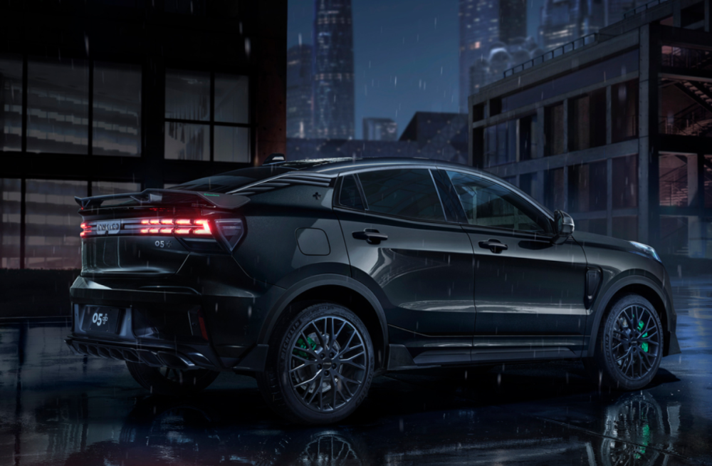 领克05黑色版官图发布3月4日开启抢订