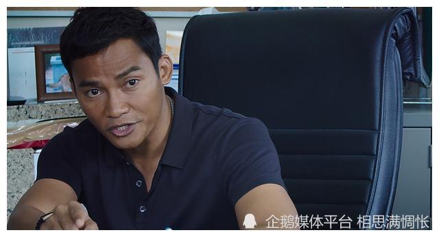 泰国李小龙托尼贾功夫不输成龙为何早期被禁止拍摄电影