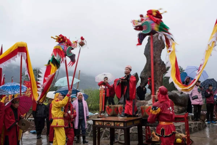 龙抬头祭祀图片图片