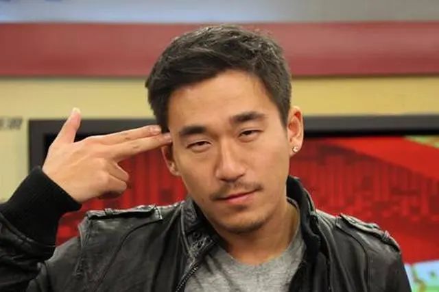 暴打妻子女友娱乐圈6位家暴传闻的男星渣到三观尽毁