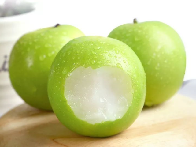 脆过苹果,润过牛奶,和鸡蛋一样大的网红"苹果枣"你吃过吗?