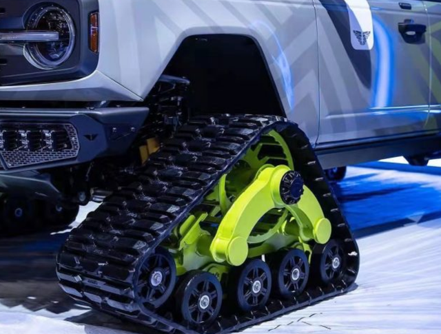 福特烈马履带版6缸四驱雪地利器坦克300可以学学