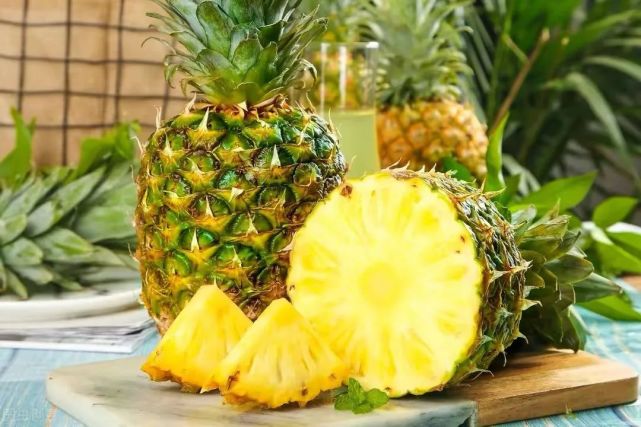三月吃菠萝对身体有这4大好处但是这几类人最好别吃否则