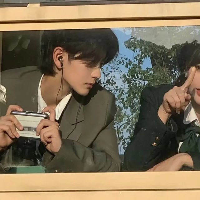 校园真人情侣头像