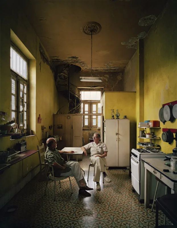 一瞥90年代末古巴的生活