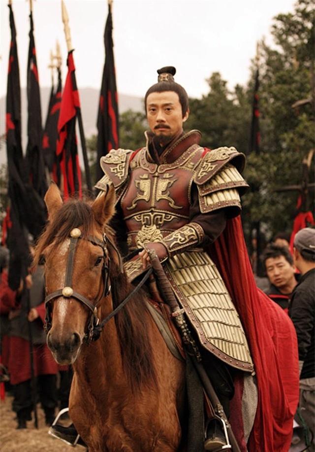 徐达醉酒后被朱元璋抬上龙床醒来后的机智举动救他一命