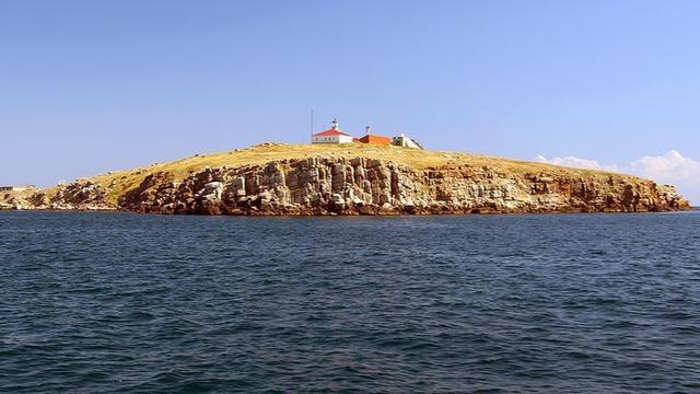 017平方公里的乌克兰蛇岛资源价值约9480亿元现属于俄罗斯