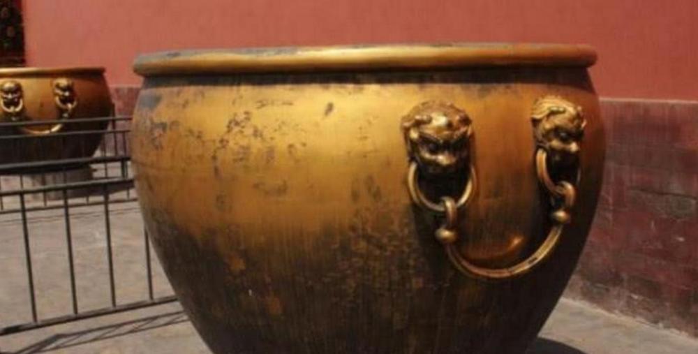 为什么故宫的水缸，600年来从未结过冰？看完算是长知识了二年级读九色鹿牛