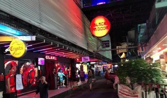 为什么在泰国夜市里如果有人拉你去看乒乓秀你可千万不要去