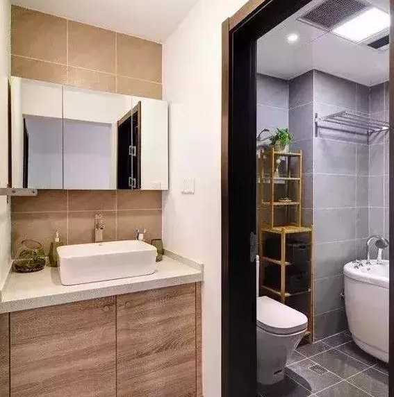 卫生间干湿分离现在更推荐做的是三室分离