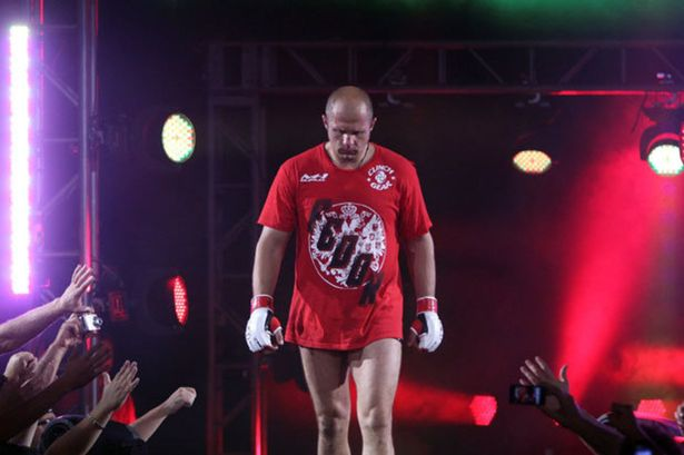 有着60亿最强男称号的mma传奇菲多·艾米连科(fedor emelianenko)仅